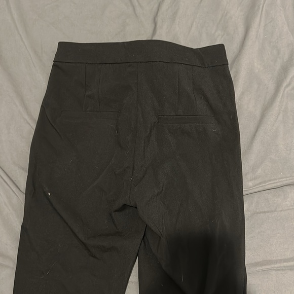 Flattering dress pants - Picture 2 of 2